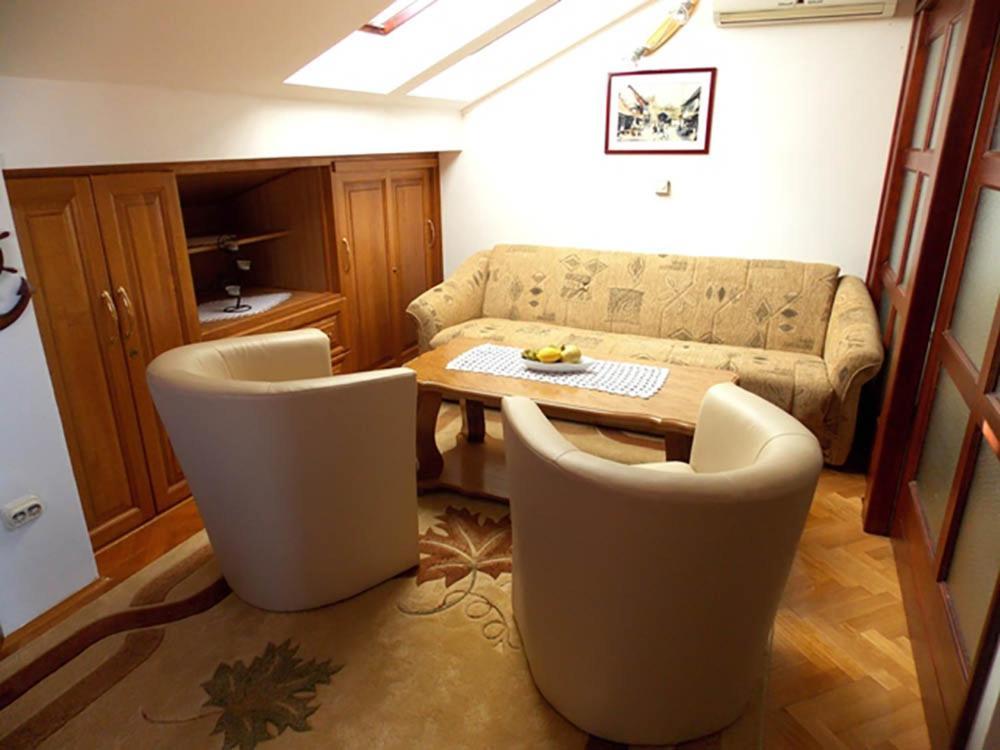 Apartments Cutic Malinska Zewnętrze zdjęcie